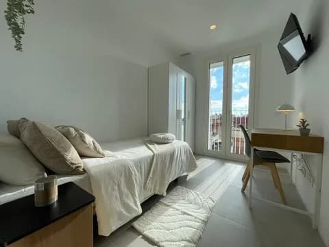Habitación 130 m², l'Hospitalet de Llobregat